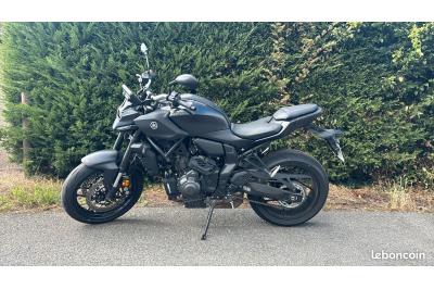 YAMAHA MT-07 Y-AMT