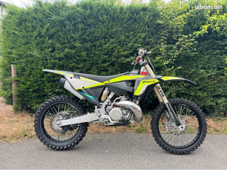 FANTIC XX 250 black edition