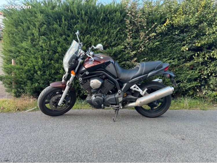 YAMAHA BT 1100 BULLDOG