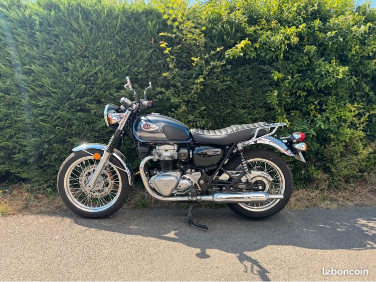 KAWASAKI W 800
